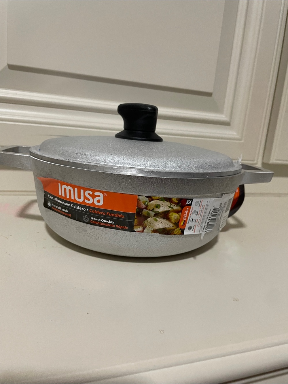 IMUSA Silver Cast Aluminum Caldero with Lid - Silver Finish
